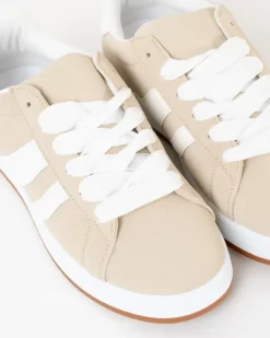 Baskets bandes