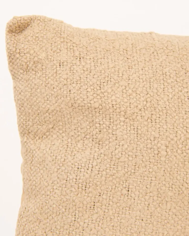 Coussin beige foncé