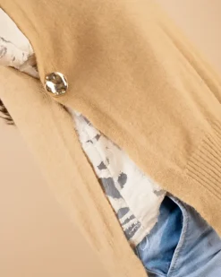 Gilet v boutons côtés
