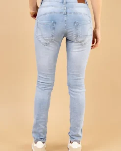 Jean boyfriend