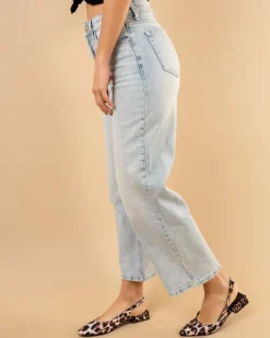 Jean court