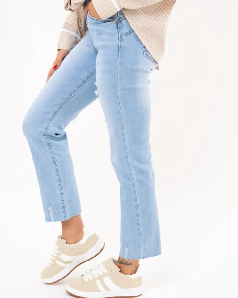 Jean court push up