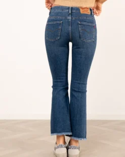 Jean crop