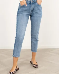 Jean mom