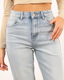 Jean mom clair