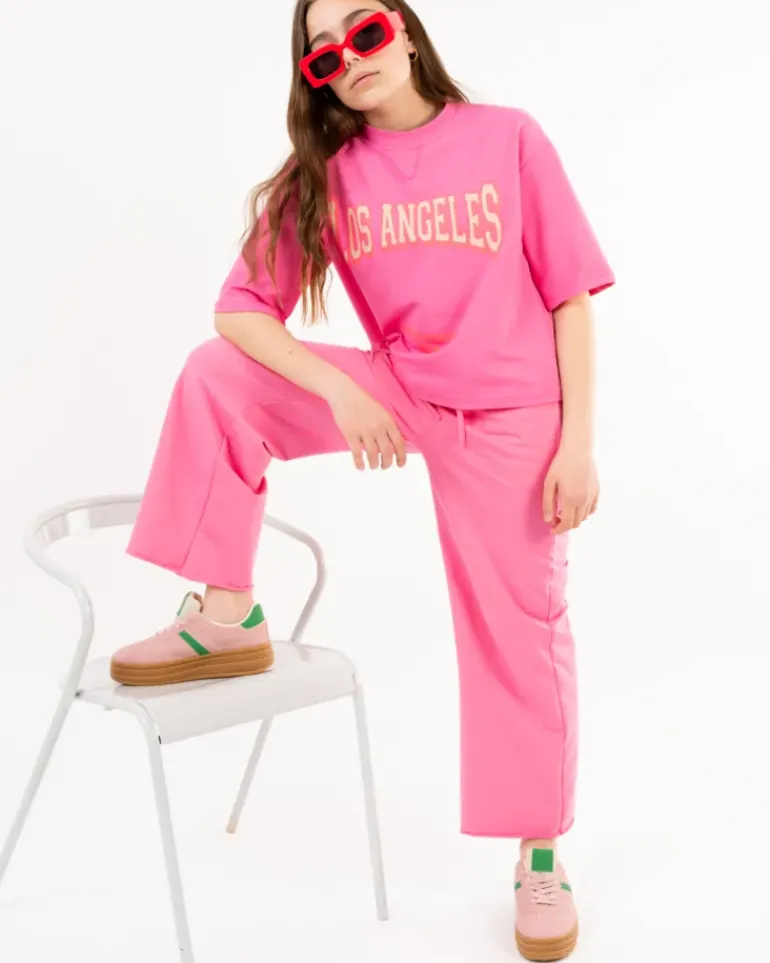Jogging large