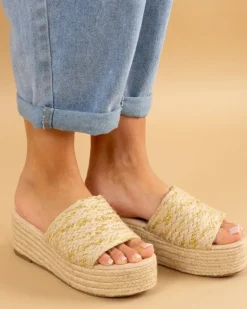Mules pailles dorées