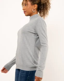 Pull col montant
