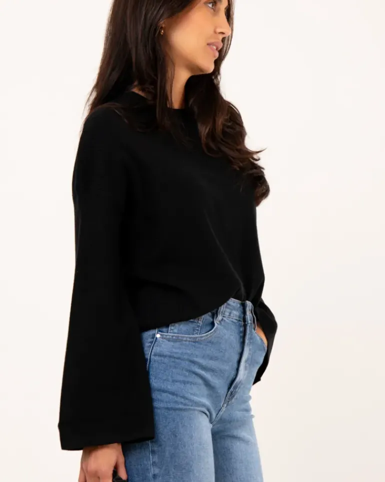 Pull manches bouffantes