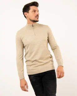 Pull zip