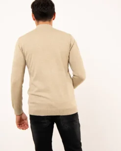 Pull zip