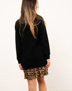 Robe bas léo