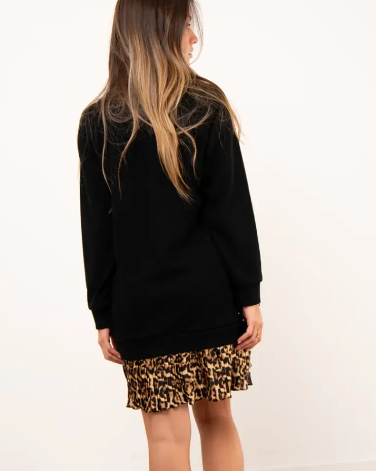 Robe bas léo