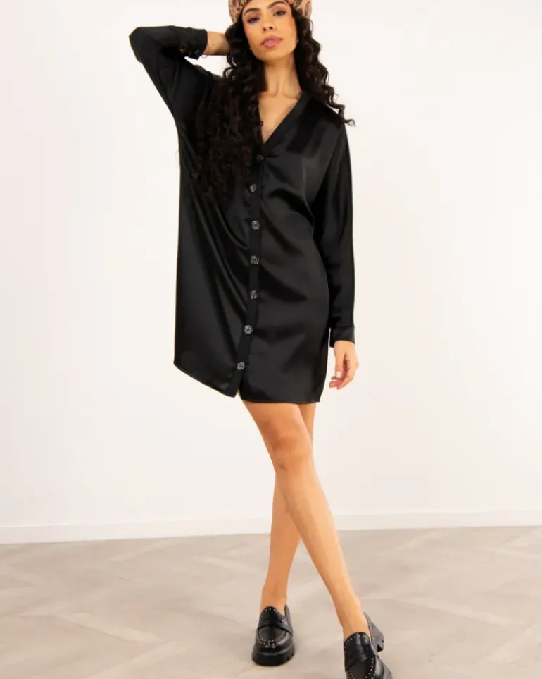 Robe satinée