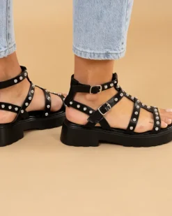 Sandales clous