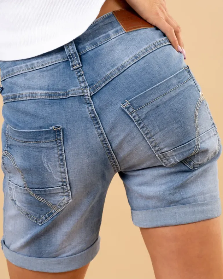 Short boutons