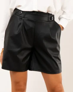 Short boutons
