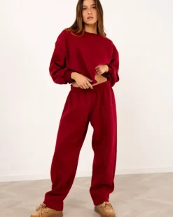 Sweat court oversize
