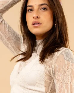 Top dentelle