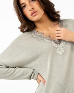 Top v dentelle