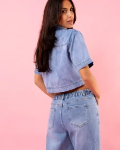 Top v jean