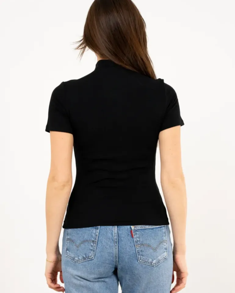 T-Shirt col montant