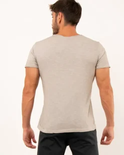T-Shirt col v