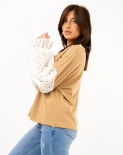 T-shirt manches dentelle