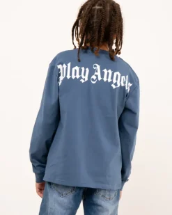 T-Shirt play