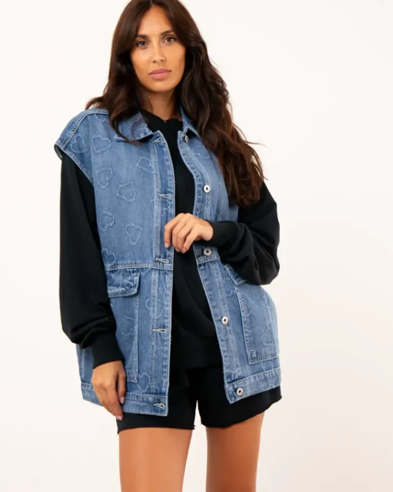 Veste c艙urs sans manches