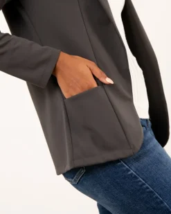 Veste longue poches