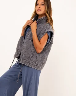 Veste sans manches matelassée